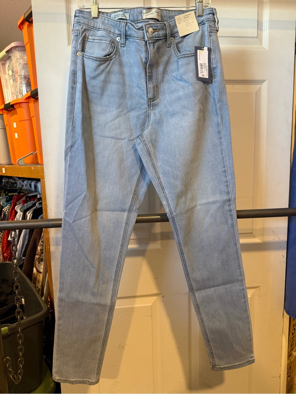 Universal Thread Light Blue Women's Skinny Jeans